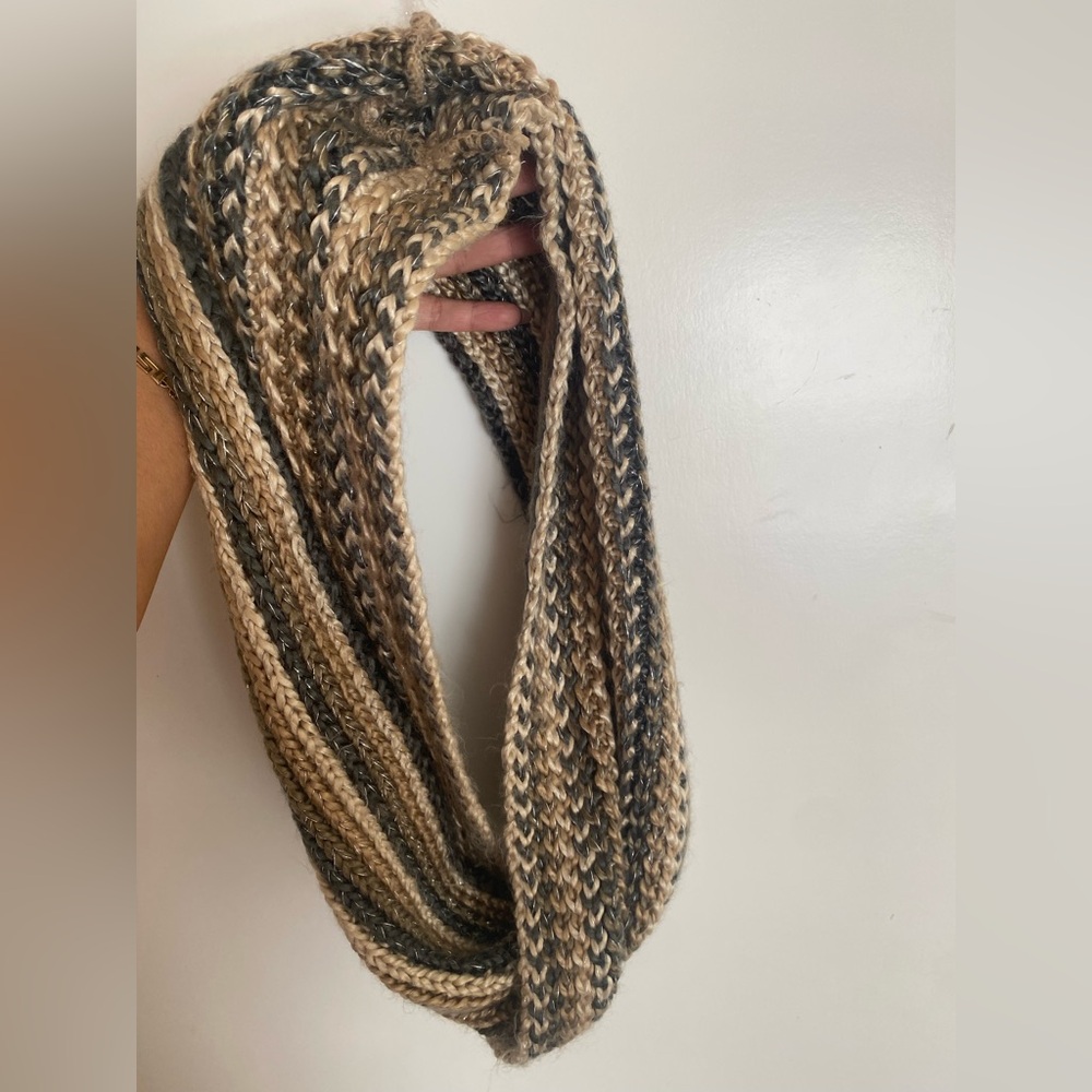 Stylish Knit Infinity Scarf